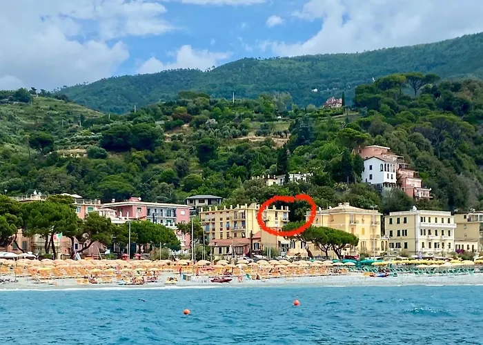 Monterosso Rooms